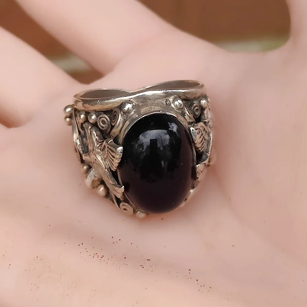 Massive Vintage Men's Sterling Silver Black Onyx Eagle Native American Ring